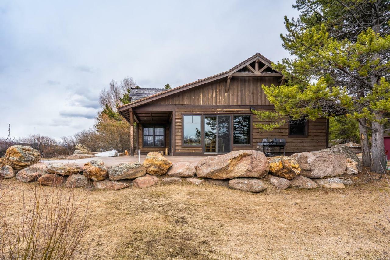Rainbow Point Sabo Cabin غرب يلوستون المظهر الخارجي الصورة
